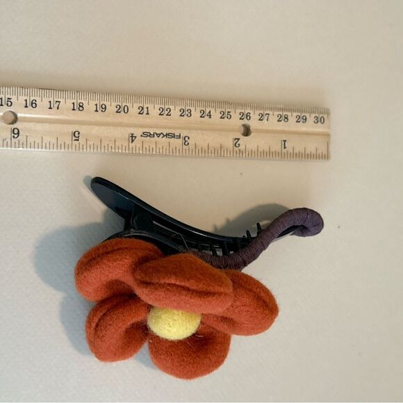 Boho flower hair clip #1436 - Picture 4 of 5